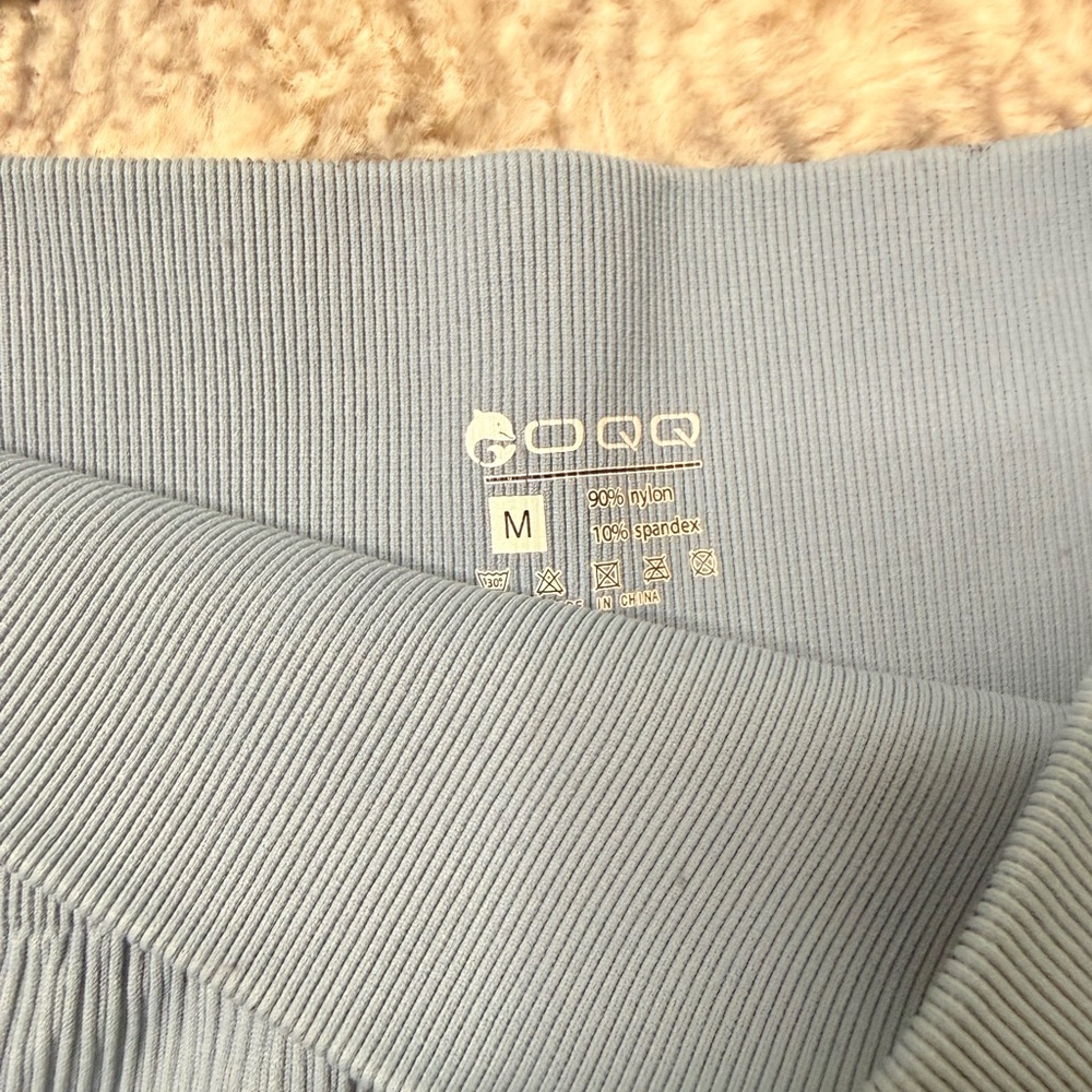 Blue Ribbed Workout Set - Picture 3 of 4